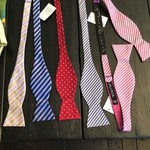 Jos. A Banks bow ties - NWT bundle of 5